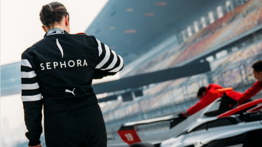 Formula 1 Fast Beauty