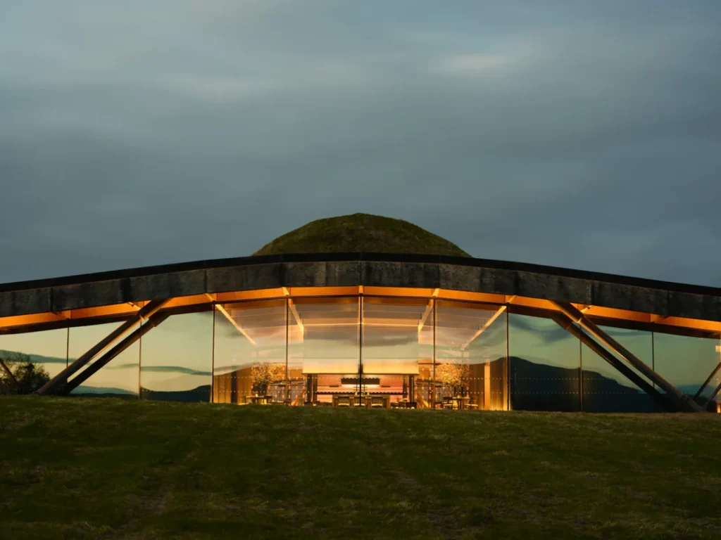 The Macallan Distillery: When Architecture Tells a Story