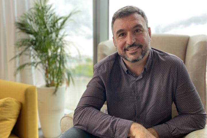 VMLY&R COMMERCE Welcomes Marco Bezerra as UK Executive Creative Director