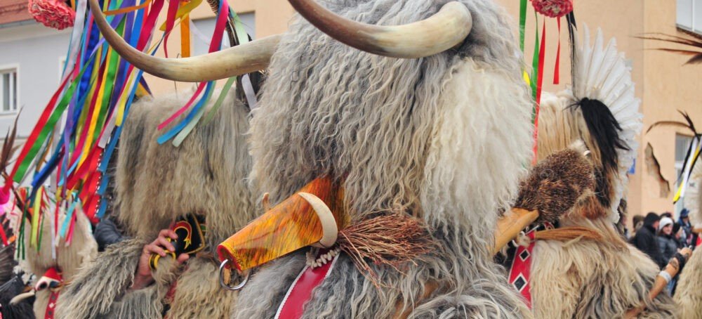 5 folkloric places to experience Carnival, chosen by locals