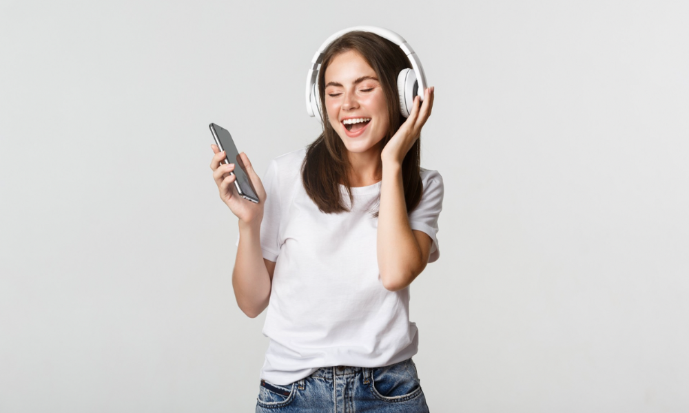 El 88% de las personas escucha música en digital, pero la radio sigue sonando fuerte