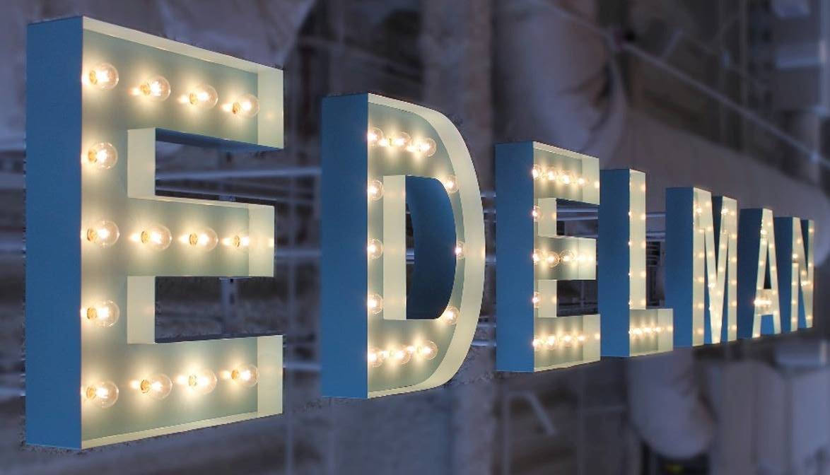 Edelman anuncia evolución en su liderazgo y enfoque continuo en prioridades estratégicas.