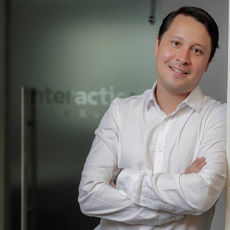 Creatividad y estrategia para campañas publicitarias efectivas con Erick Apuy