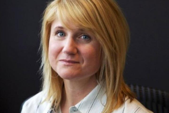 2021 – ¿Están sus consumidores líderes de CX en un callejón sin salida? Lo que los bienes de consumo empaquetados pueden aprender de las marcas automotrices