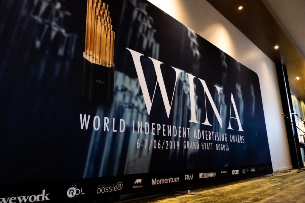 2020 – La creatividad independiente mundial de fiesta en WINA 2020